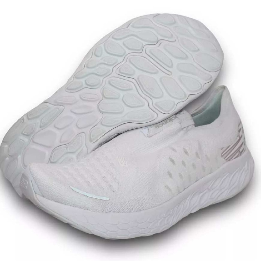 NEW BALANCE FRESH FOAM 1080 UNLACED sz 16 width D White